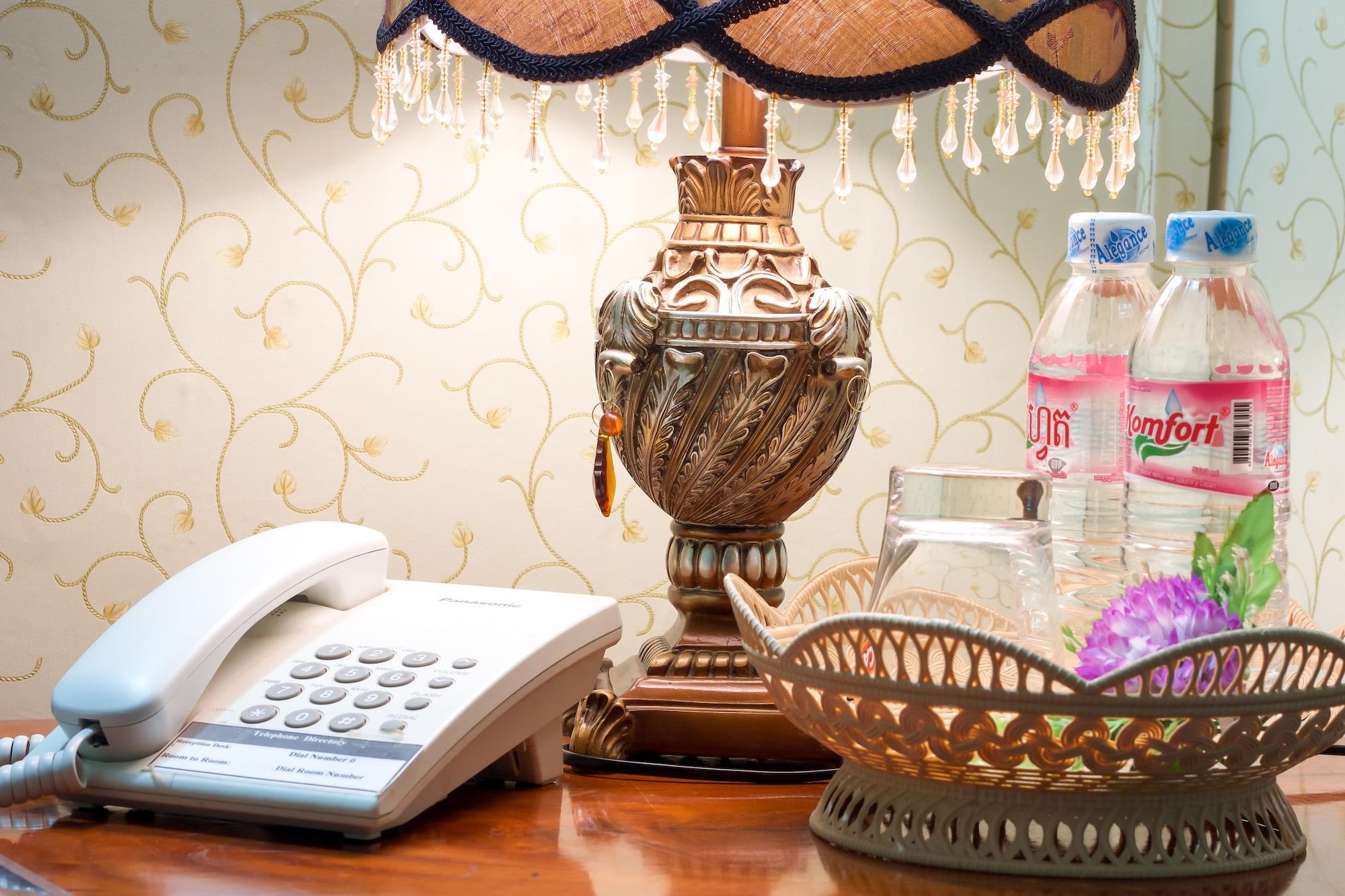 Angkor Mithona Guesthouse Phnom Penh Dış mekan fotoğraf