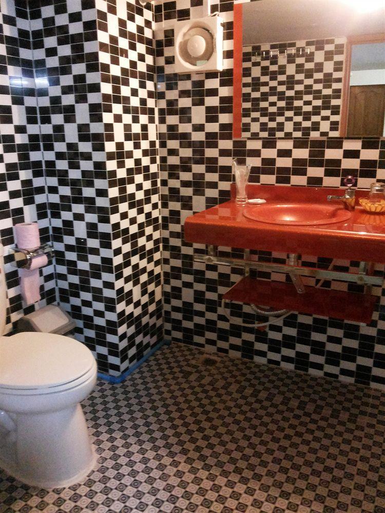 Angkor Mithona Guesthouse Phnom Penh Dış mekan fotoğraf