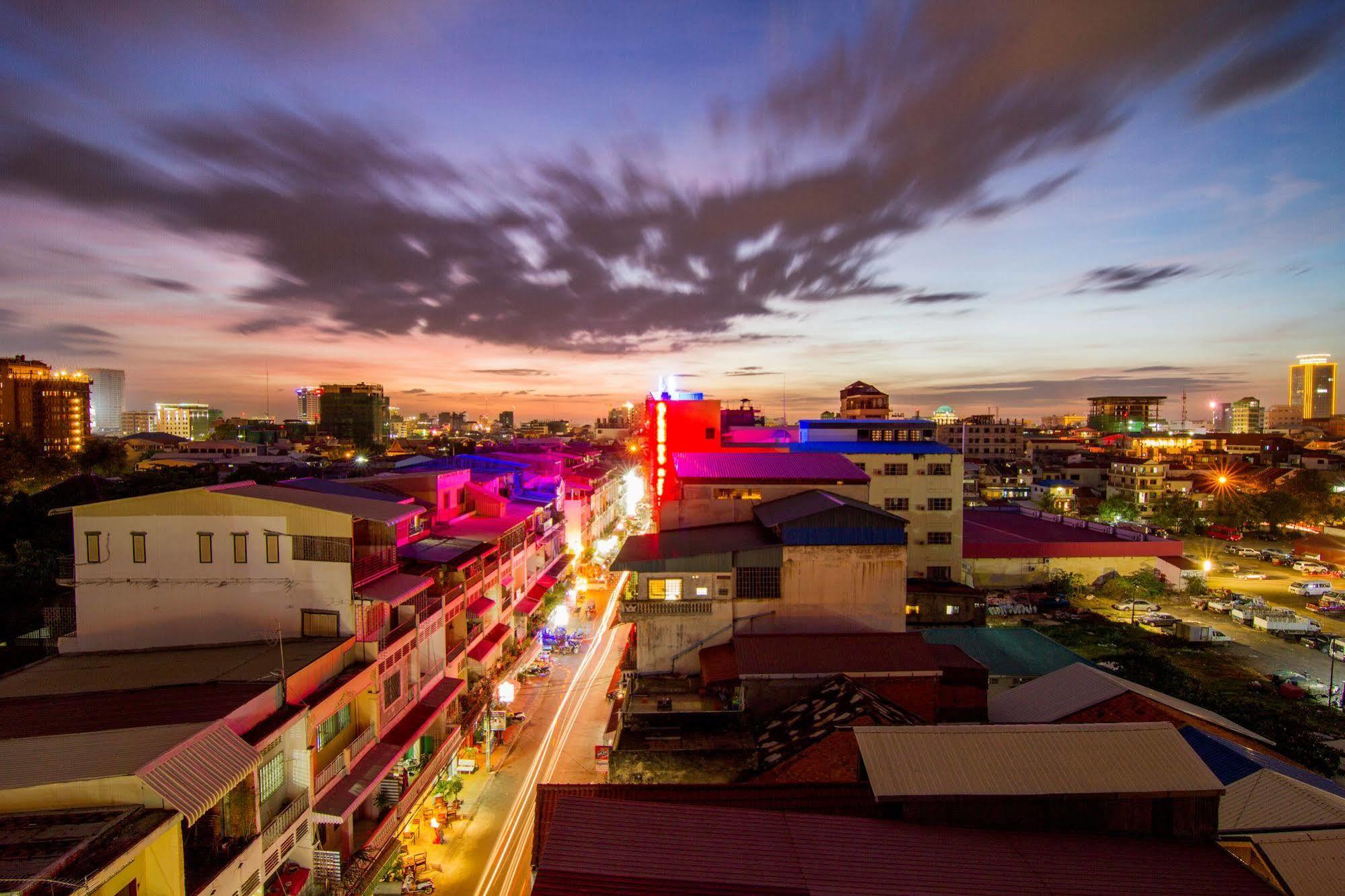Angkor Mithona Guesthouse Phnom Penh Dış mekan fotoğraf